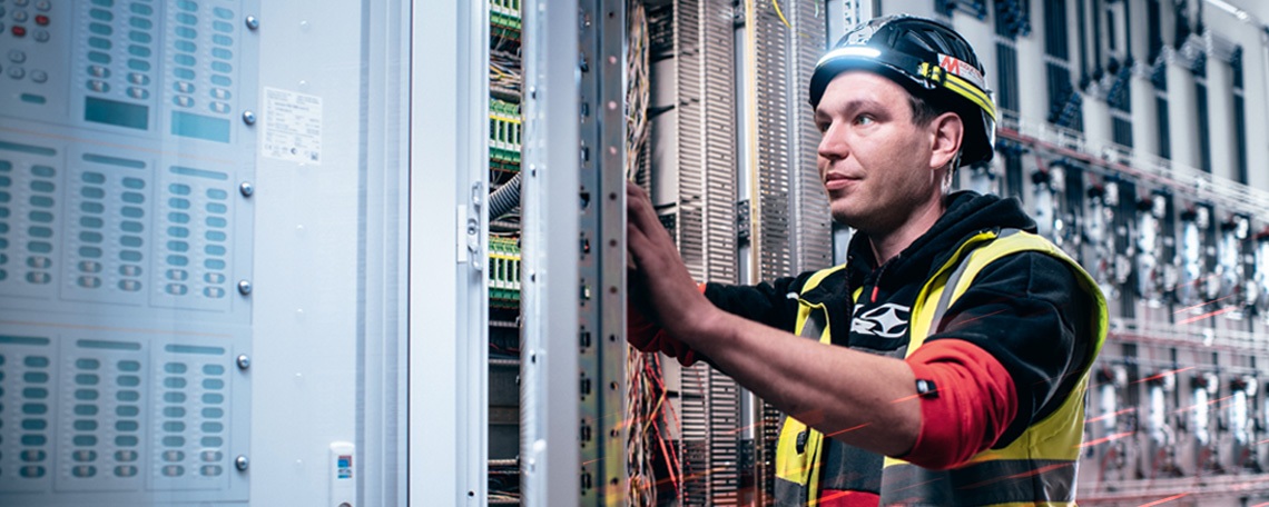 Fitter (m/f/d) for fire detection- and special extinguishing systems, 1. image